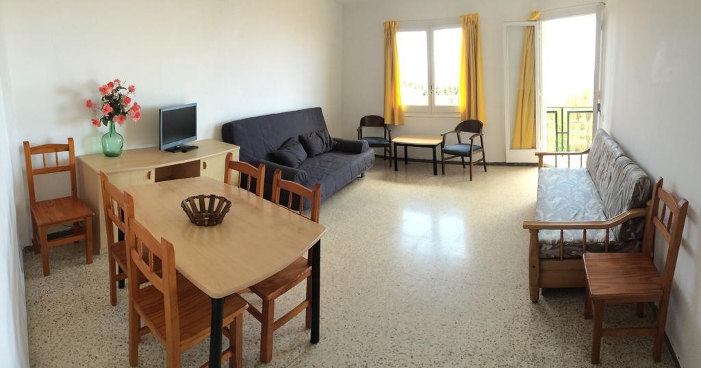 Apartaments Bellamar Малґрат-да-Мар Номер фото